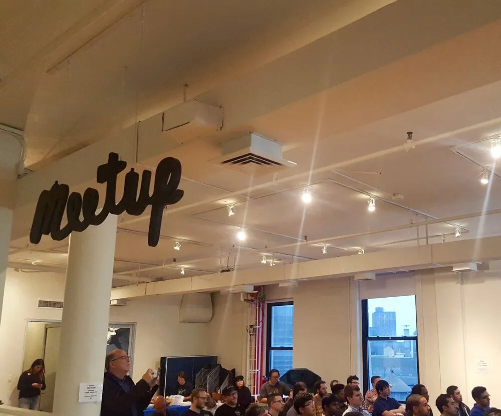 August Meetup: Refactoring the Droidcon App + A NoSQL Alternative